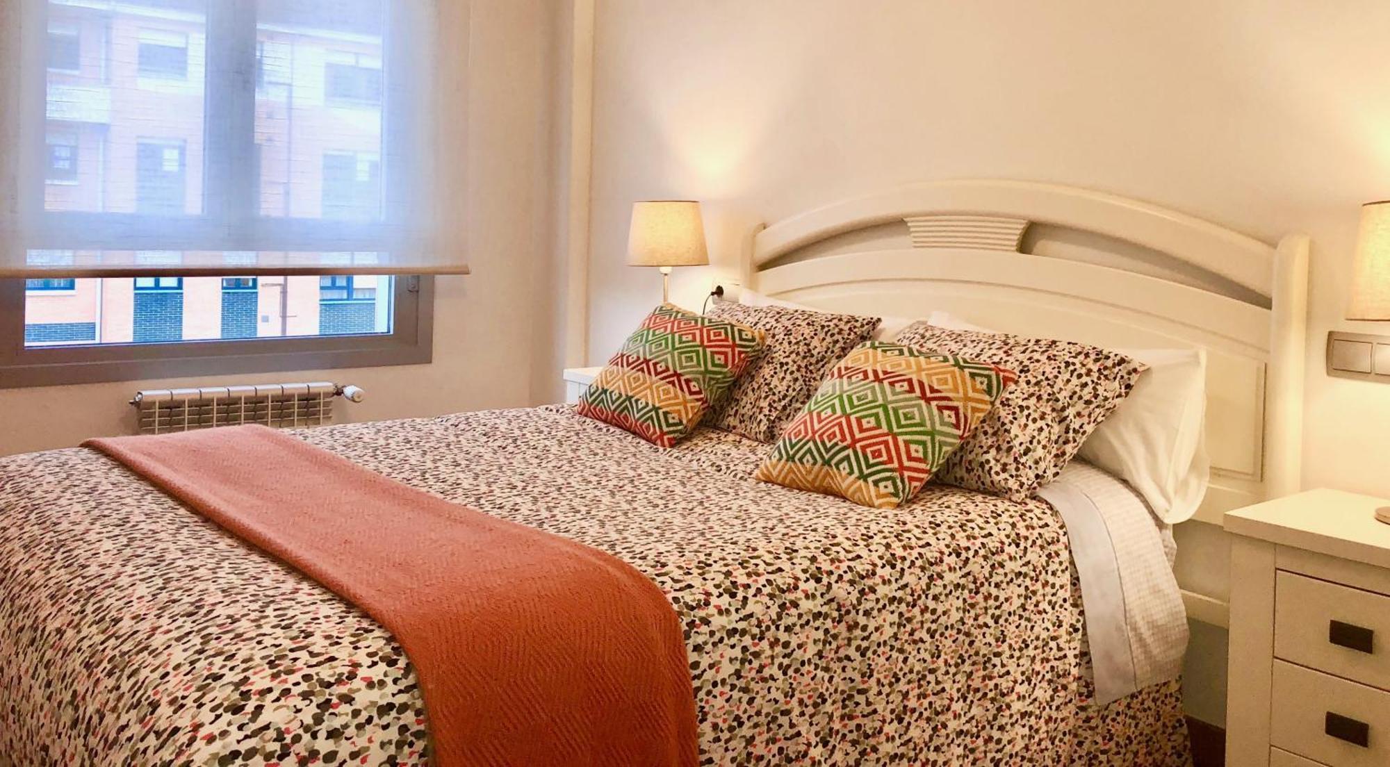 Apartamento Europa Jardin Oviedo Exteriér fotografie
